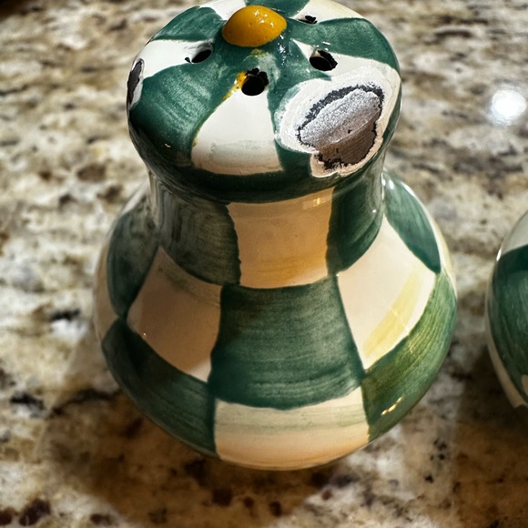 Mackenzie-child’s emerald check salt and pepper shakers - Picture 3 of 6